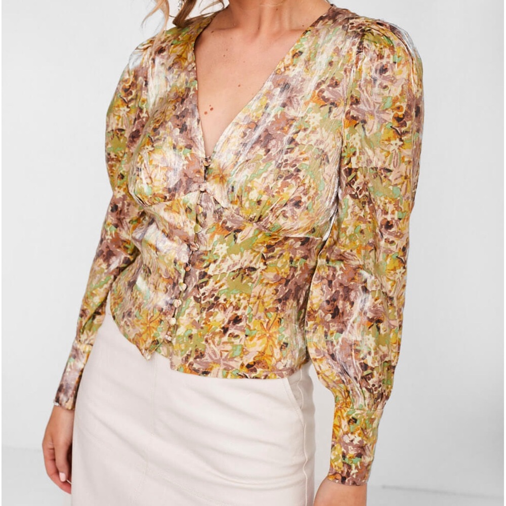 GLAMOROUS
ERINA PUFF SLEEVE FLORAL BLOUSE Size 6 NWT
